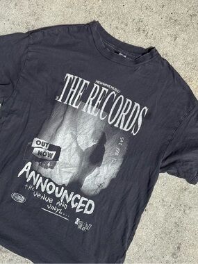 H&M Divided The Records New Wave Music Graphic Tour
T-Shirt XXS